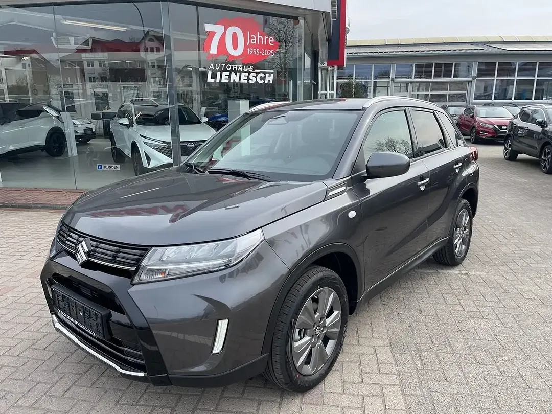 Suzuki Vitara - Thumbnail 1