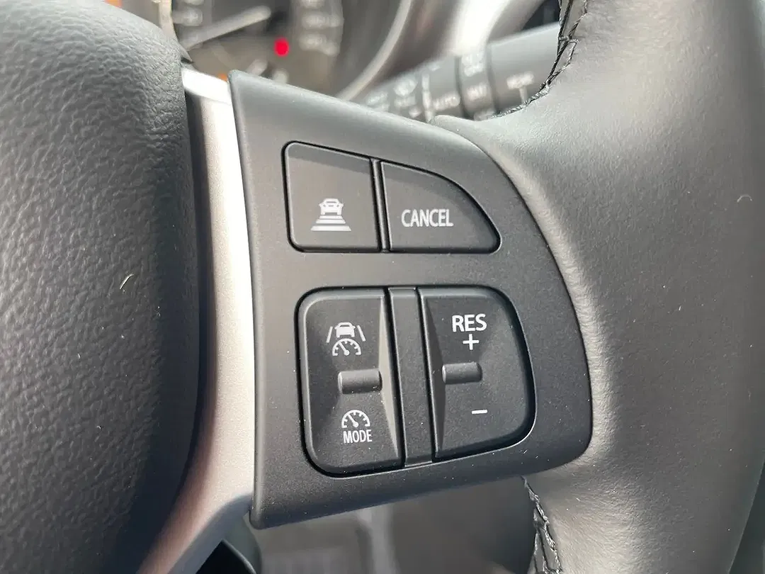 Suzuki Vitara - Thumbnail 14