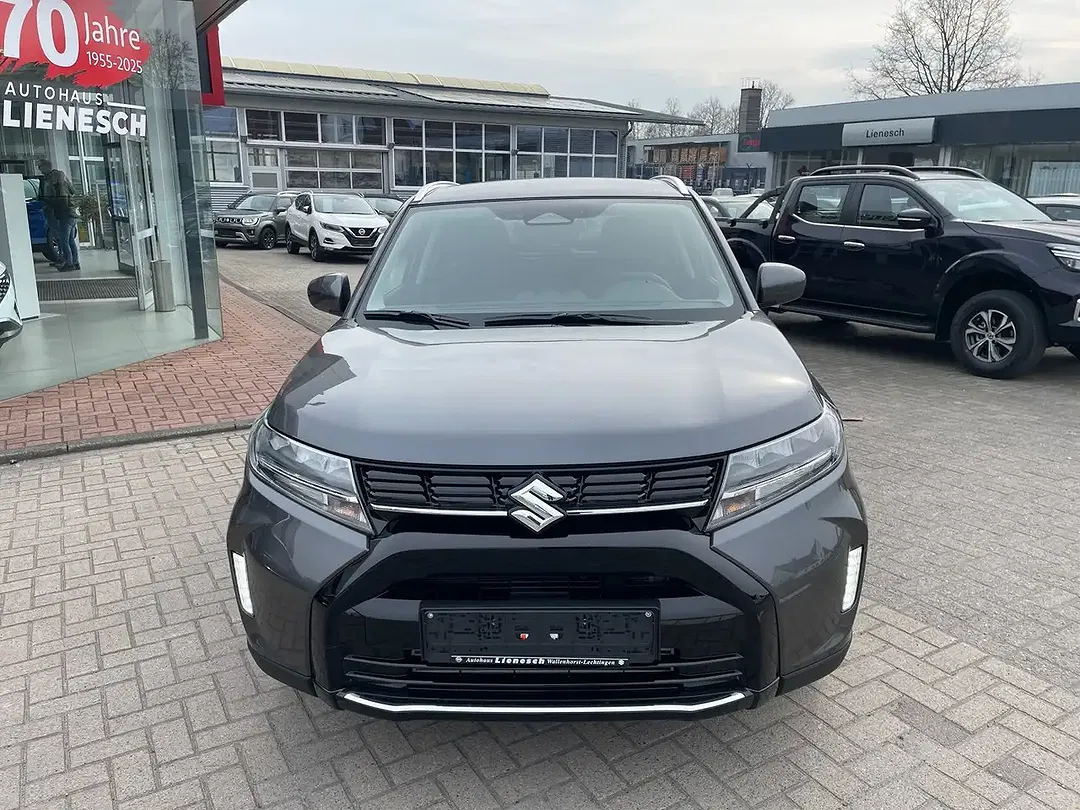 Suzuki Vitara - Thumbnail 3