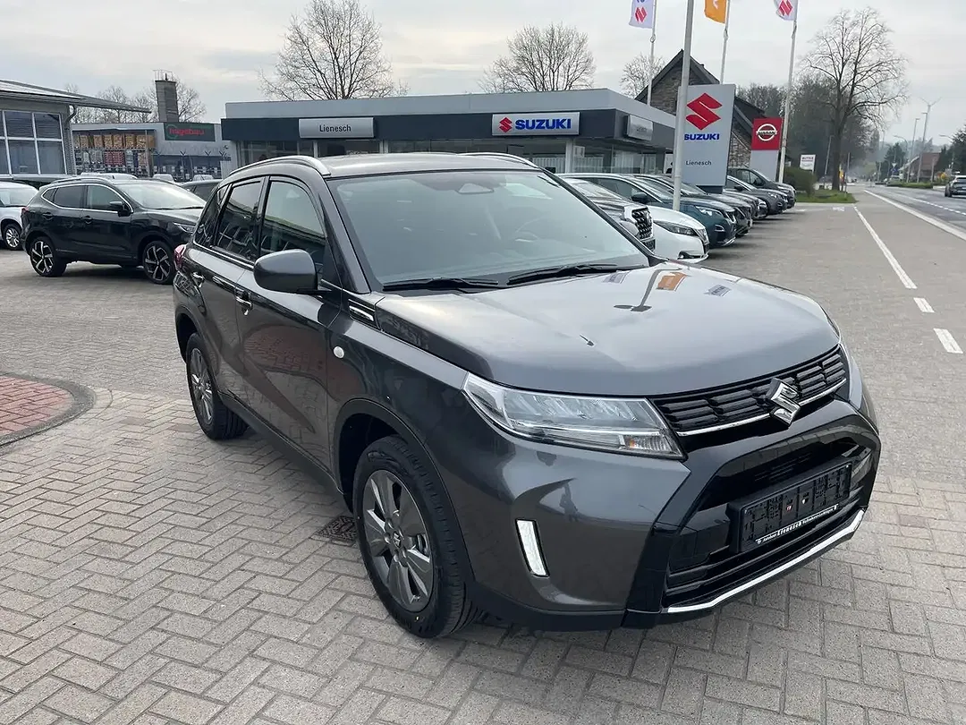 Suzuki Vitara - Thumbnail 4