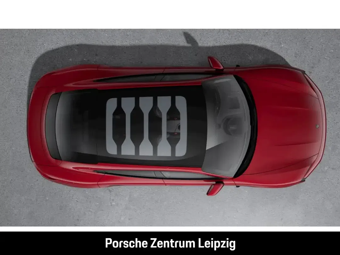 Porsche Taycan - Thumbnail 5
