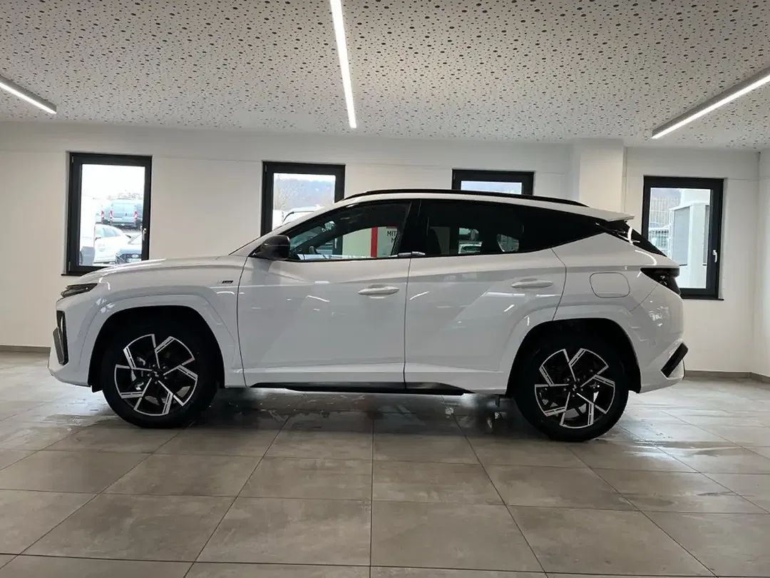 Hyundai TUCSON - Thumbnail 2