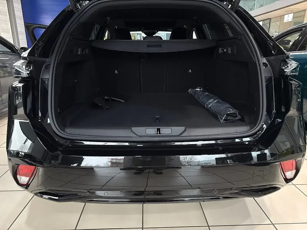 Peugeot 308 - Thumbnail 9