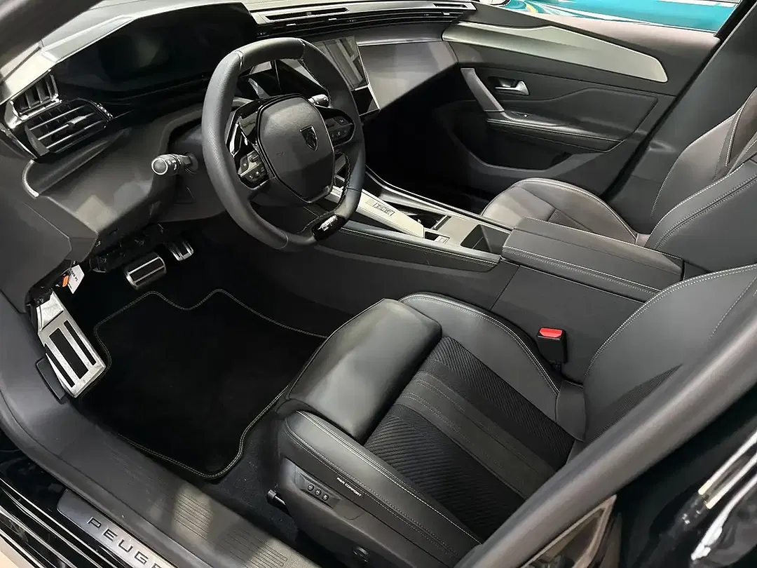 Peugeot 308 - Thumbnail 5