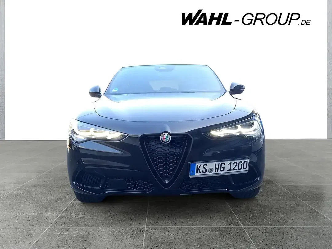 Alfa Romeo Stelvio - Thumbnail 2