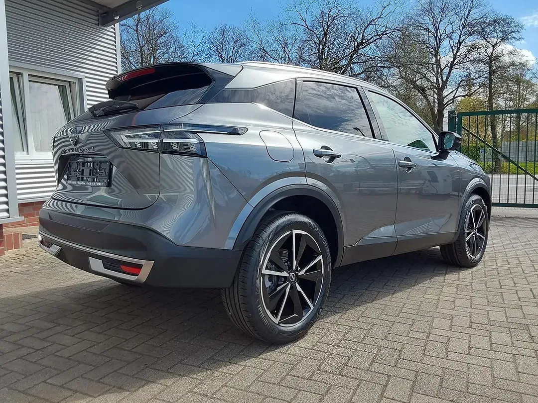 Nissan Qashqai - Thumbnail 2