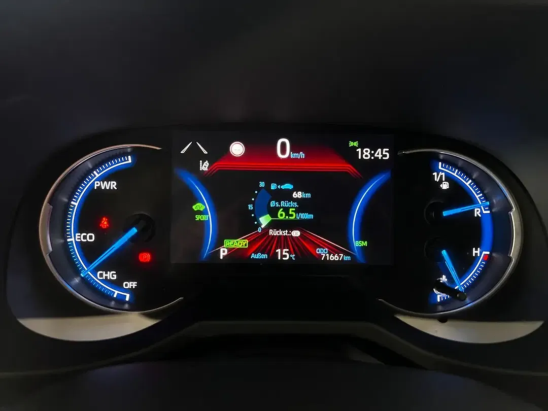 Toyota RAV 4 - Thumbnail 11