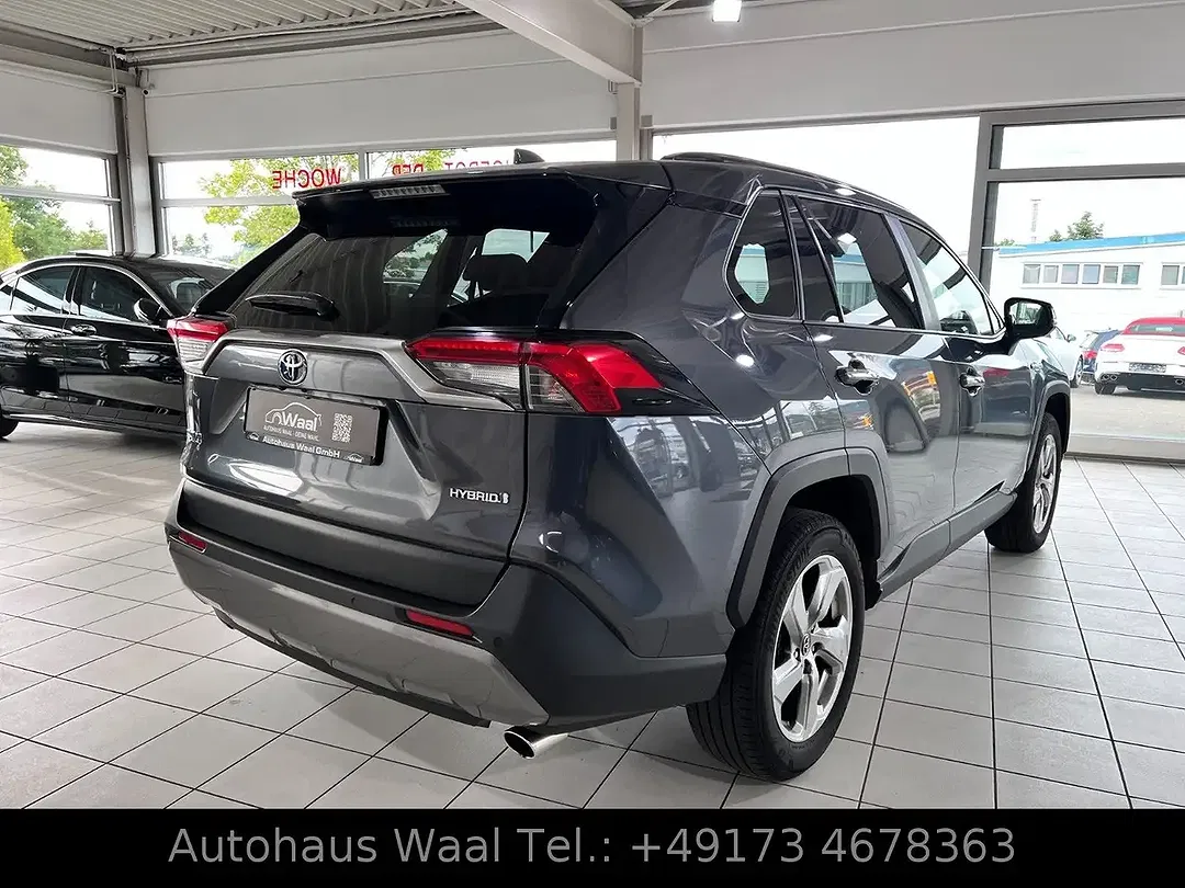 Toyota RAV 4 - Thumbnail 4