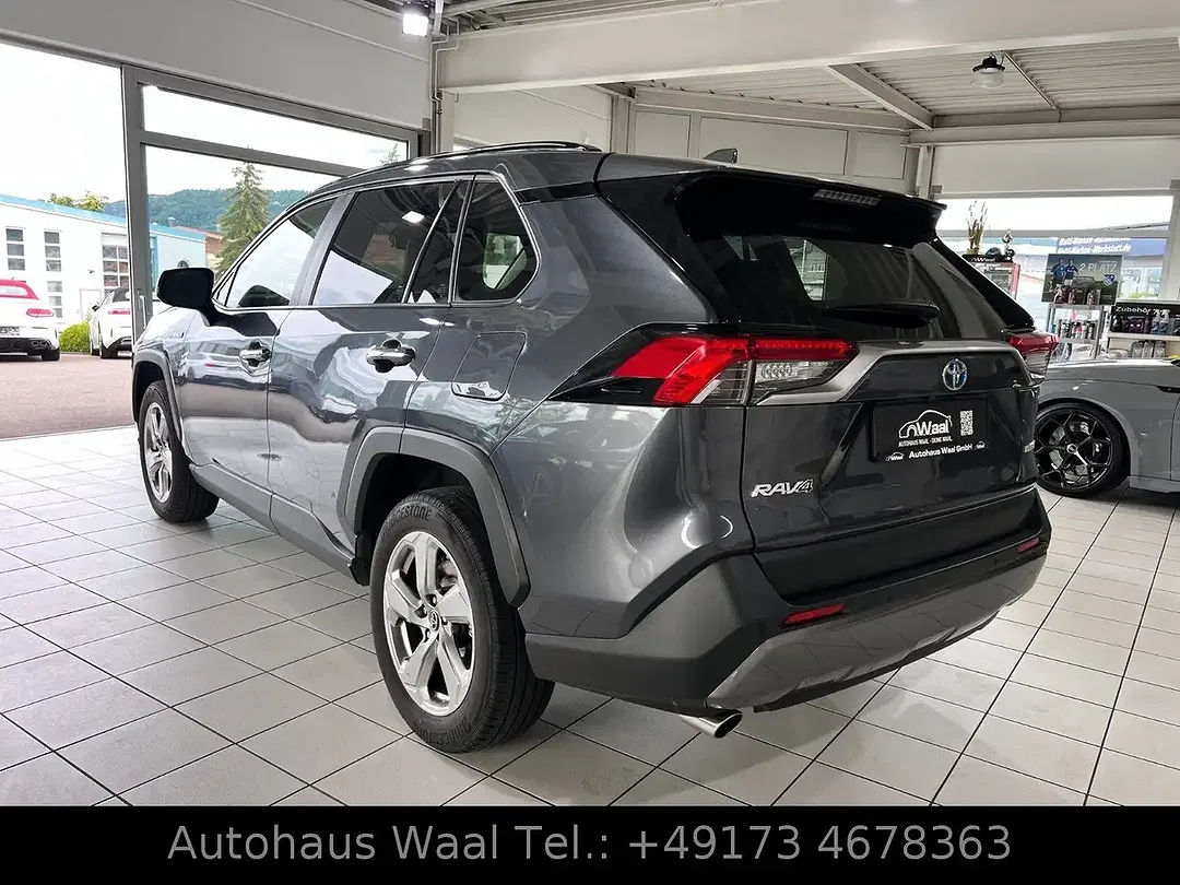 Toyota RAV 4 - Thumbnail 7