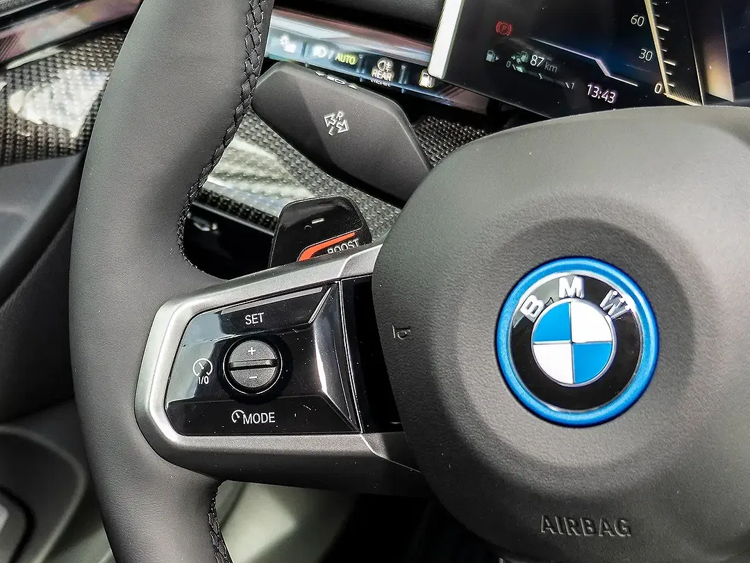 BMW 530 - Thumbnail 11