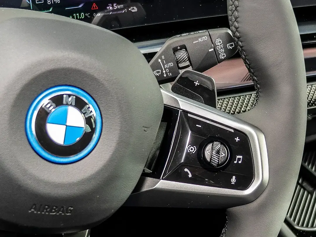 BMW 530 - Thumbnail 13