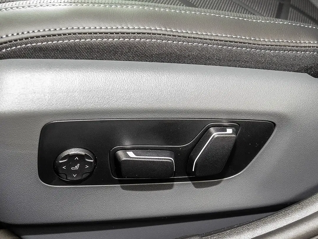 BMW 530 - Thumbnail 14