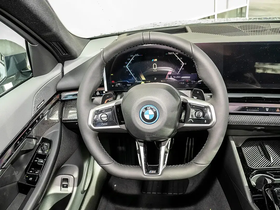 BMW 530 - Thumbnail 9