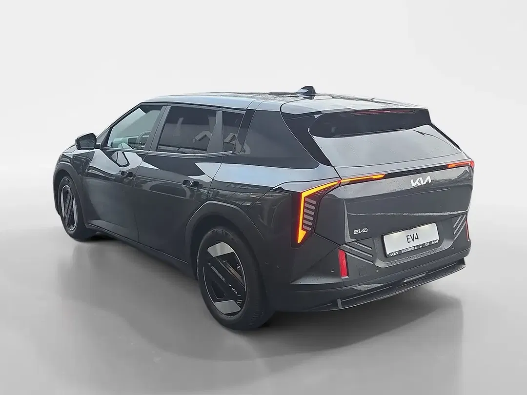 Kia EV4 - Thumbnail 4