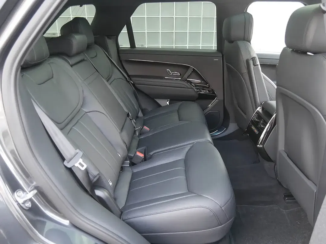 Land Rover Range Rover Sport - Thumbnail 3