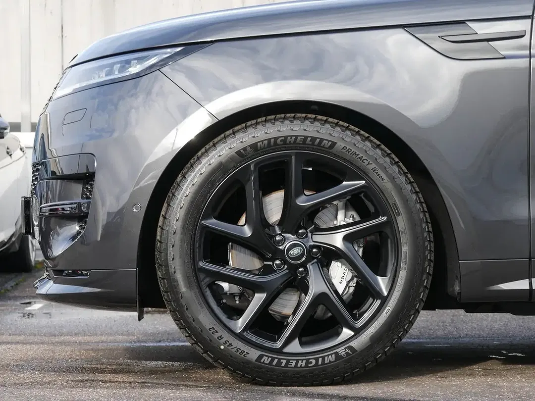 Land Rover Range Rover Sport - Thumbnail 9