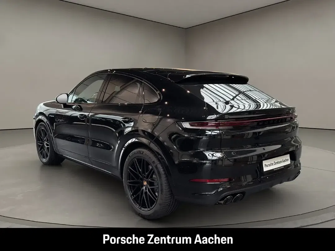 Porsche Cayenne - Thumbnail 3