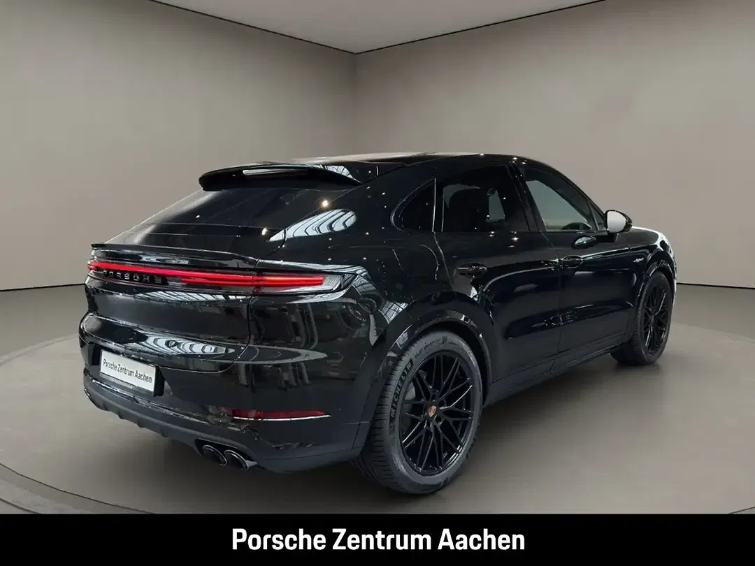 Porsche Cayenne - Thumbnail 6