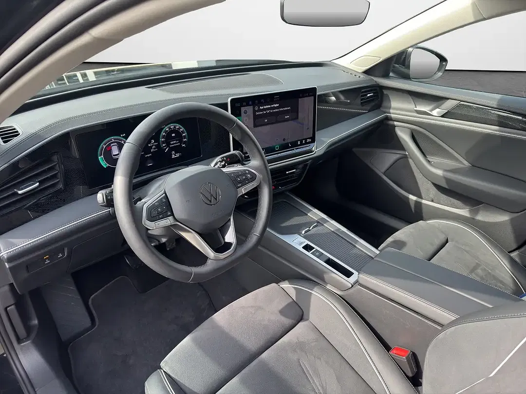 Volkswagen Passat Variant - Thumbnail 6
