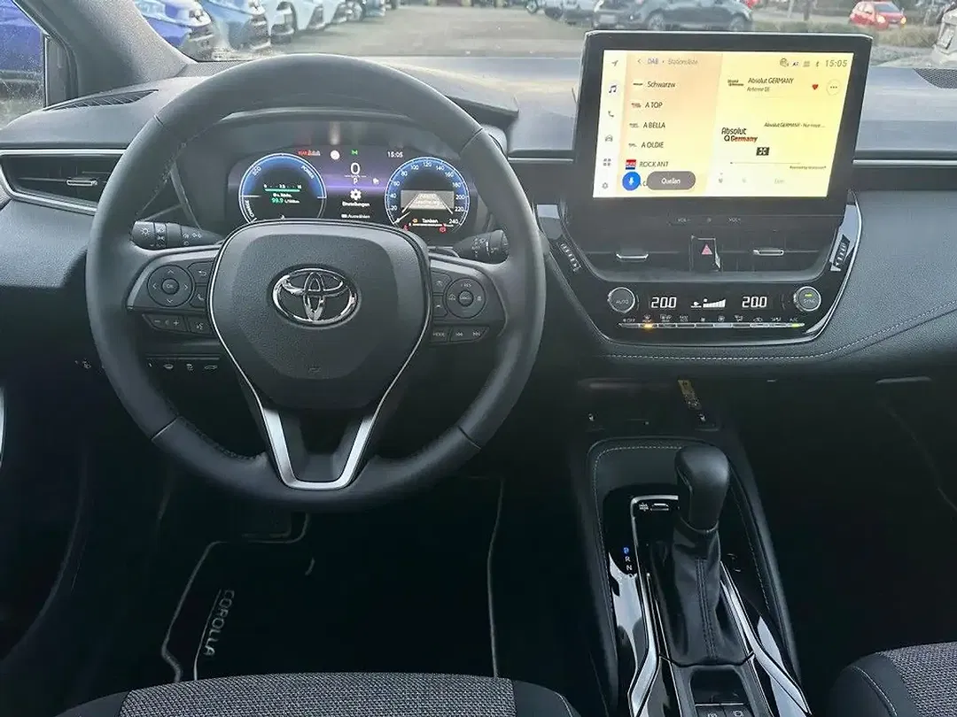 Toyota Corolla - Thumbnail 9