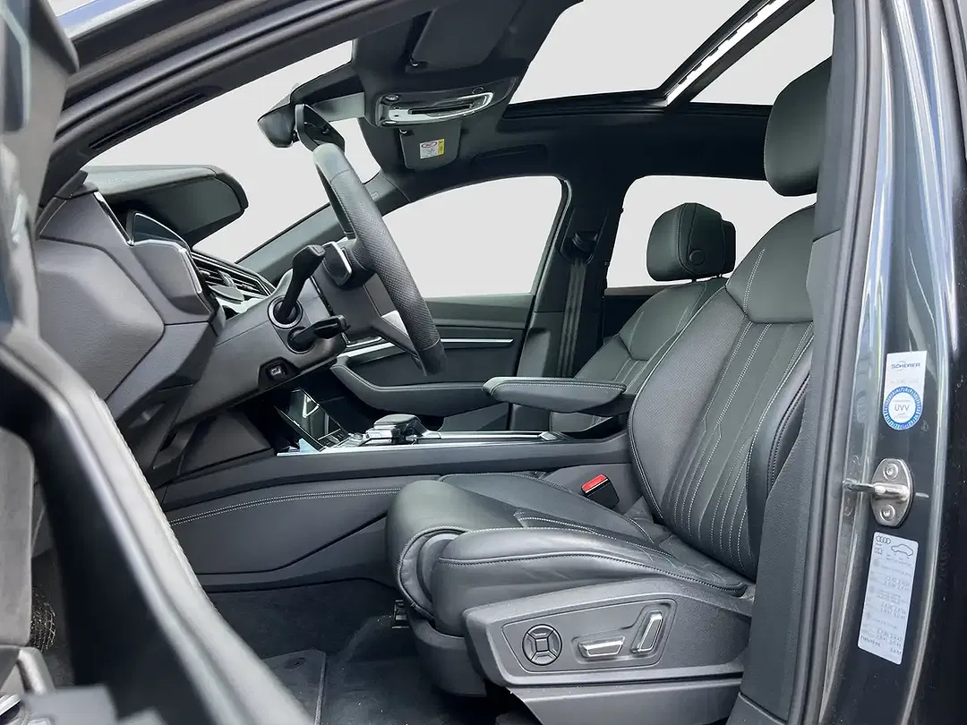 Audi e-tron - Thumbnail 10