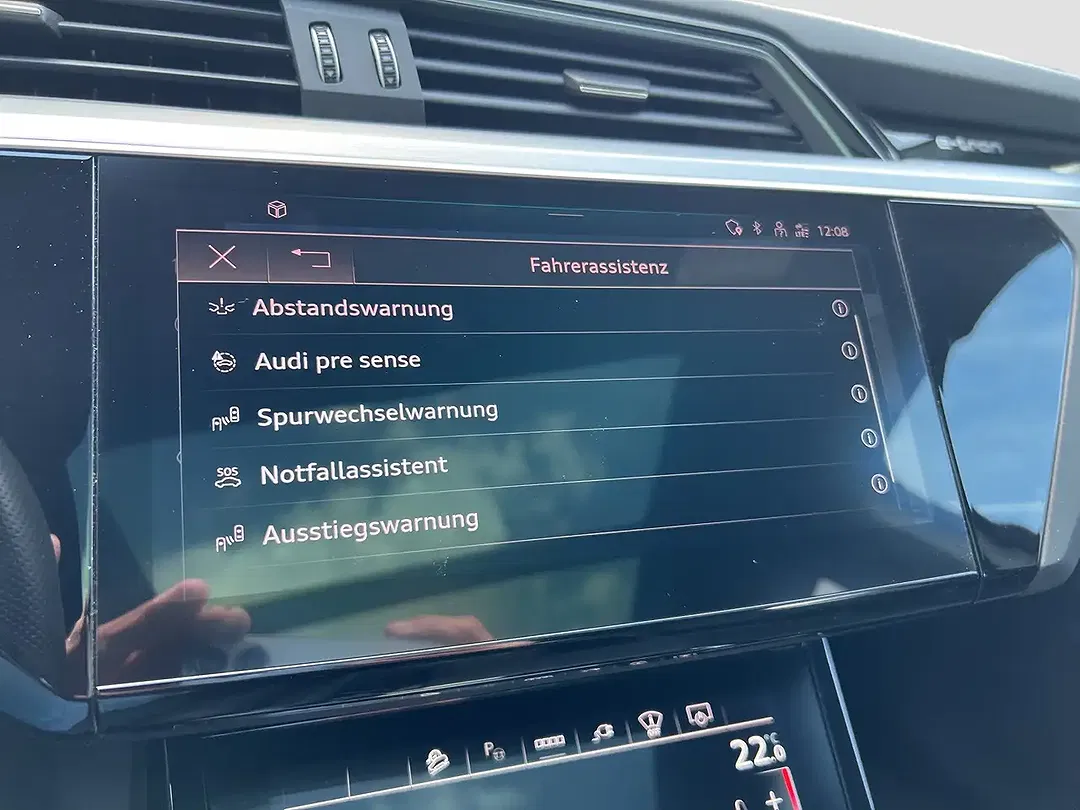 Audi e-tron - Thumbnail 15