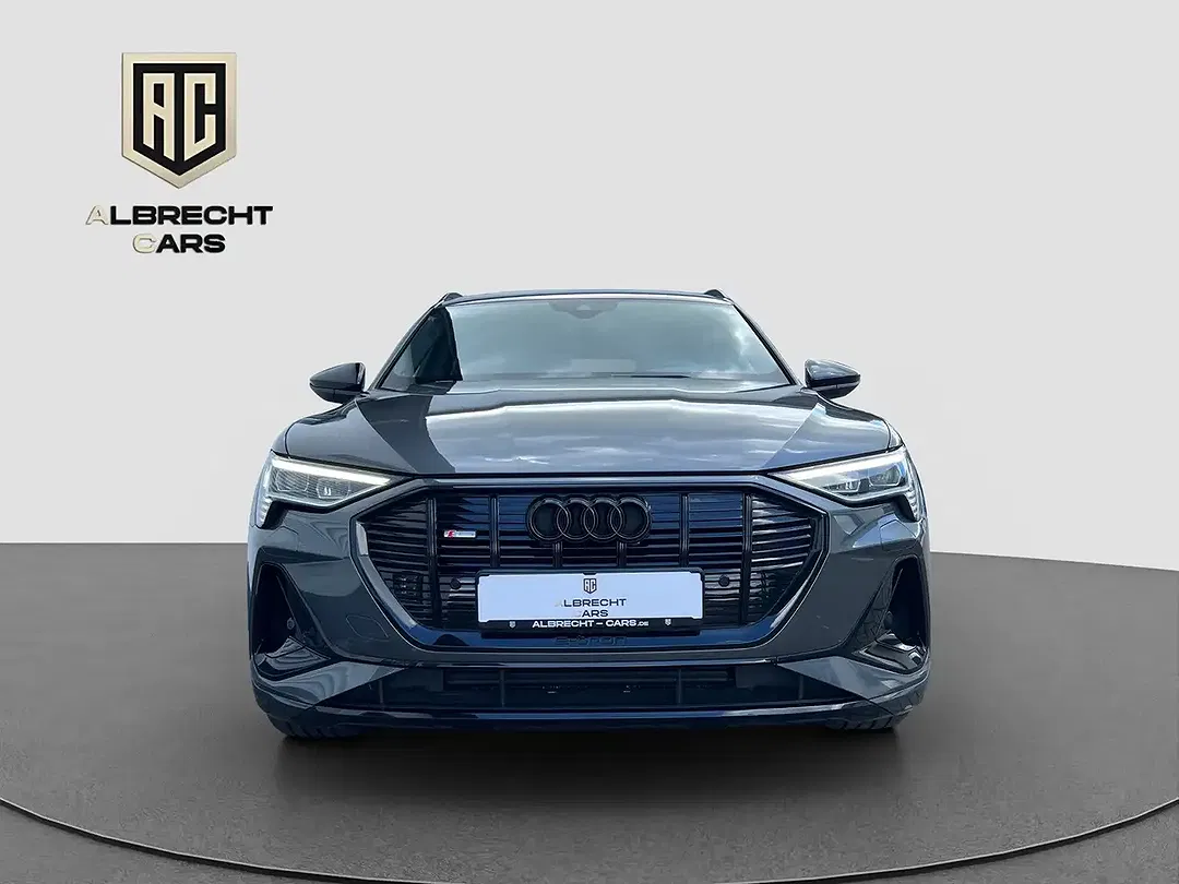 Audi e-tron - Thumbnail 2