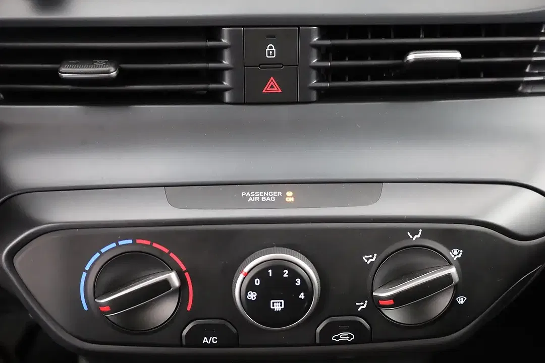 Hyundai i20 - Thumbnail 12
