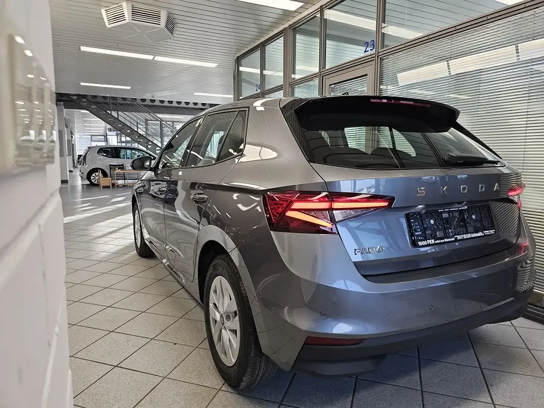 Skoda Fabia - Thumbnail 5