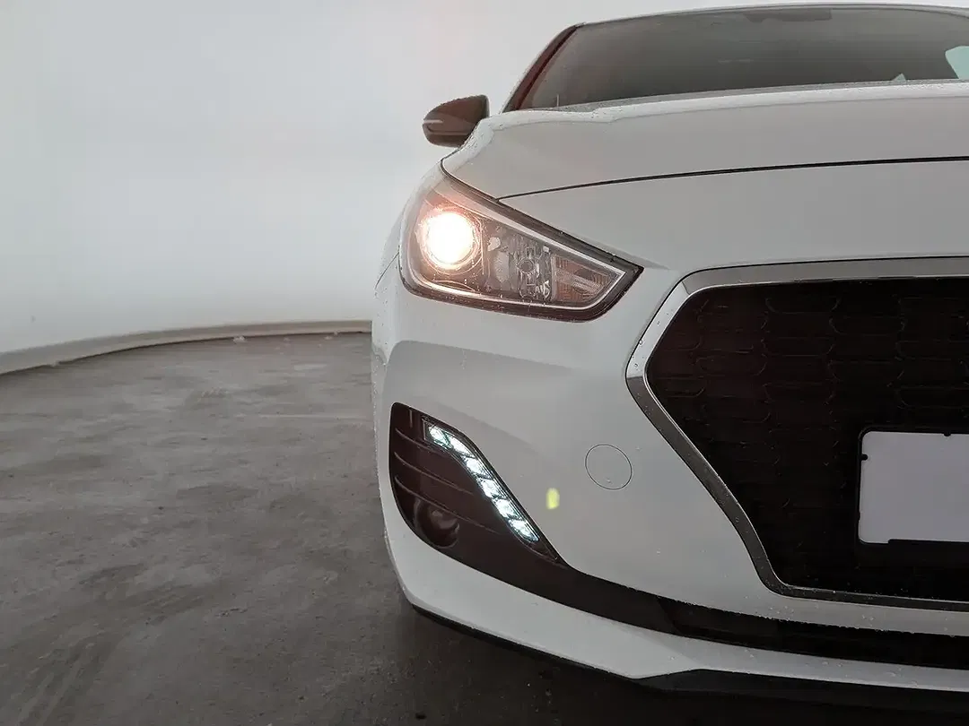 Hyundai i30 - Thumbnail 3