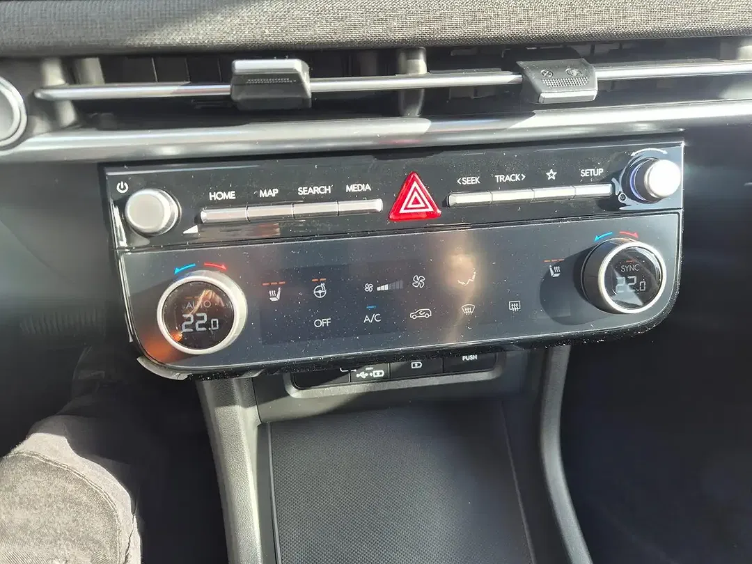 Hyundai TUCSON - Thumbnail 24