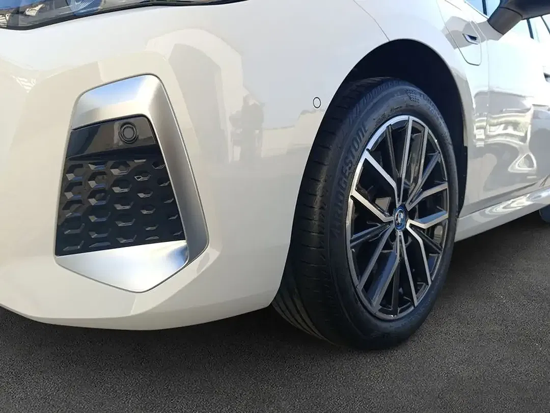 BMW 320 - Thumbnail 7