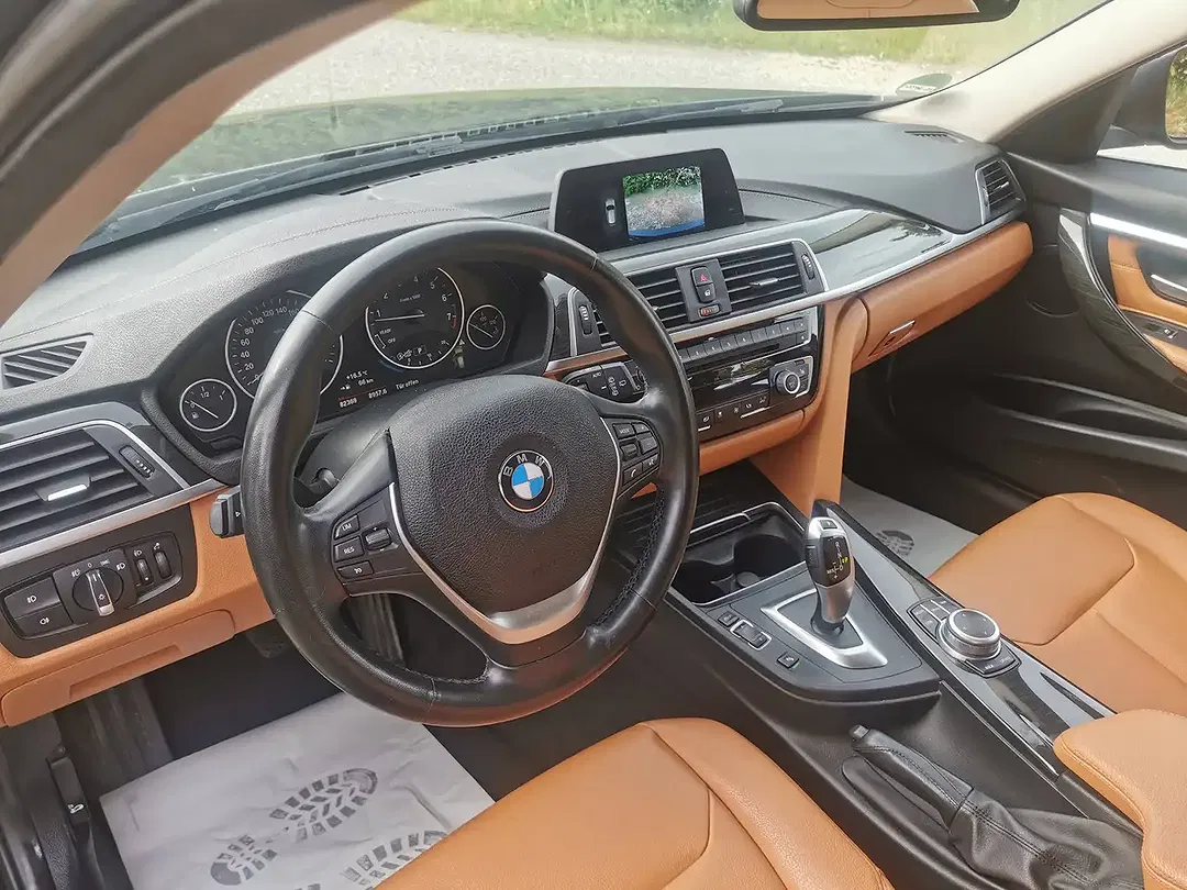 BMW 320 - Thumbnail 14