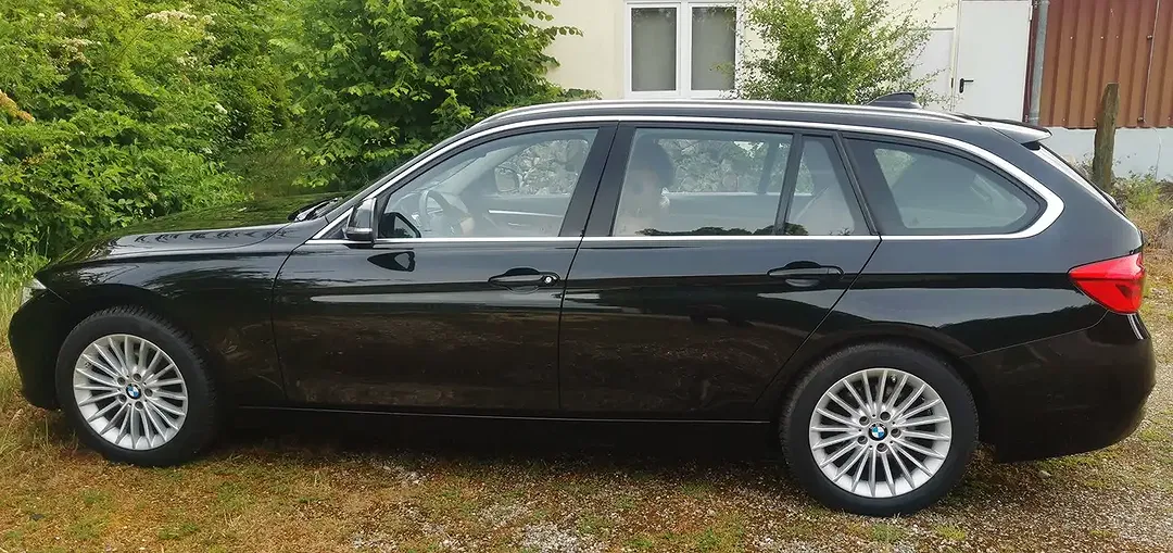 BMW 320 - Thumbnail 8