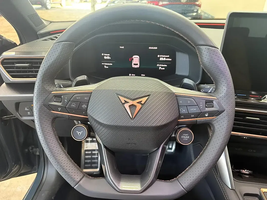 CUPRA Leon - Thumbnail 13
