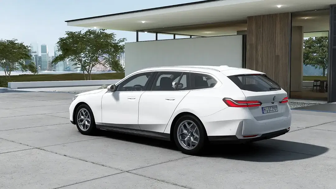 BMW 540 - Thumbnail 2