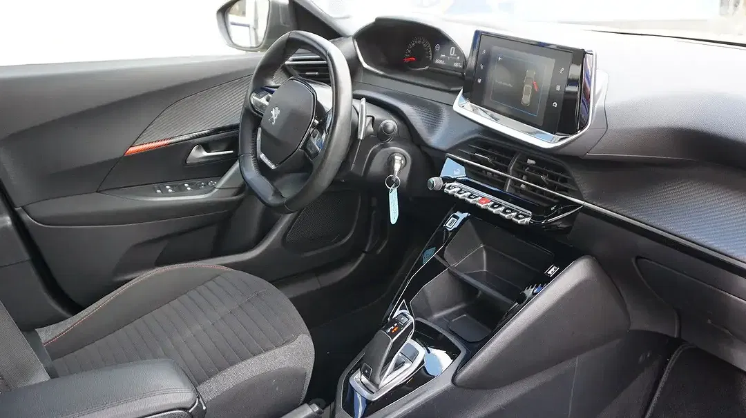 Peugeot 2008 - Thumbnail 12