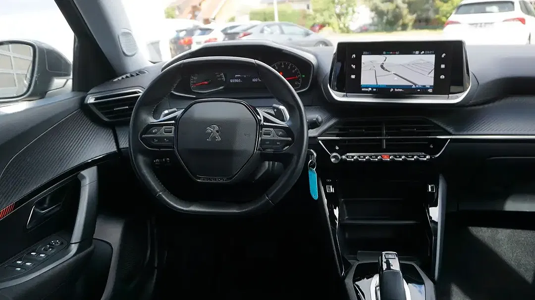 Peugeot 2008 - Thumbnail 8
