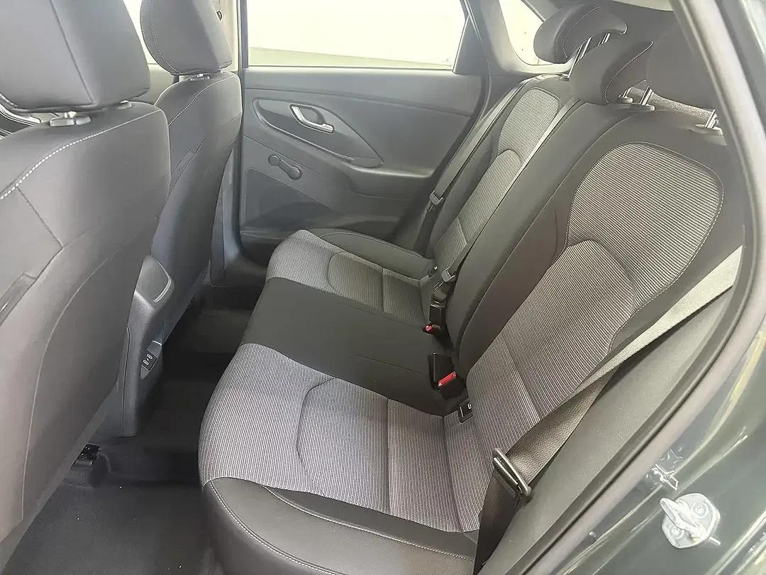 Hyundai i30 - Thumbnail 12