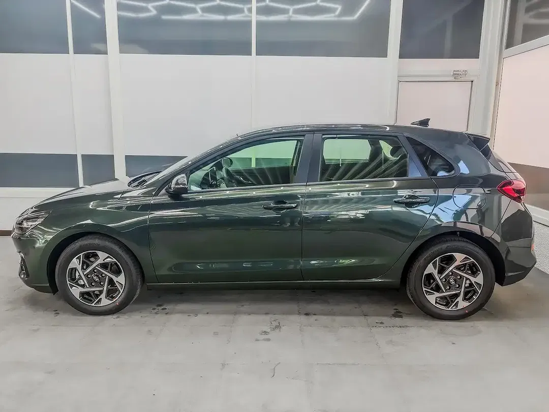 Hyundai i30 - Thumbnail 3