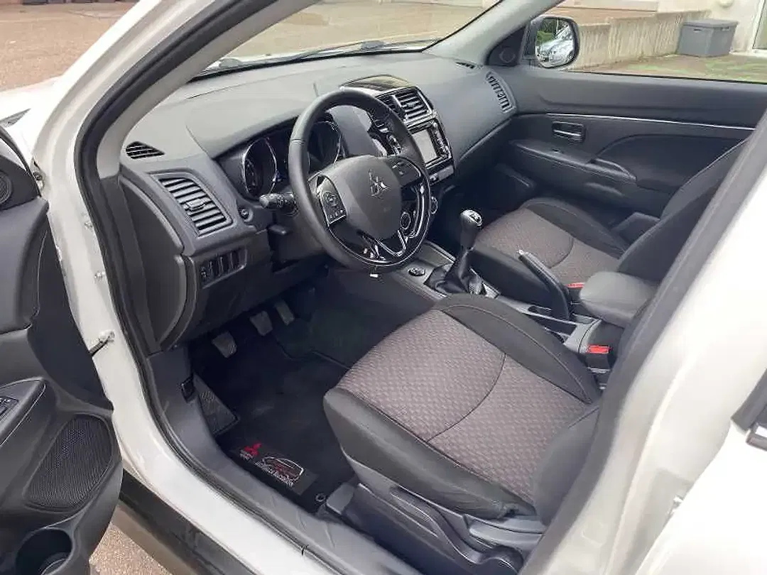 Mitsubishi ASX - Thumbnail 11