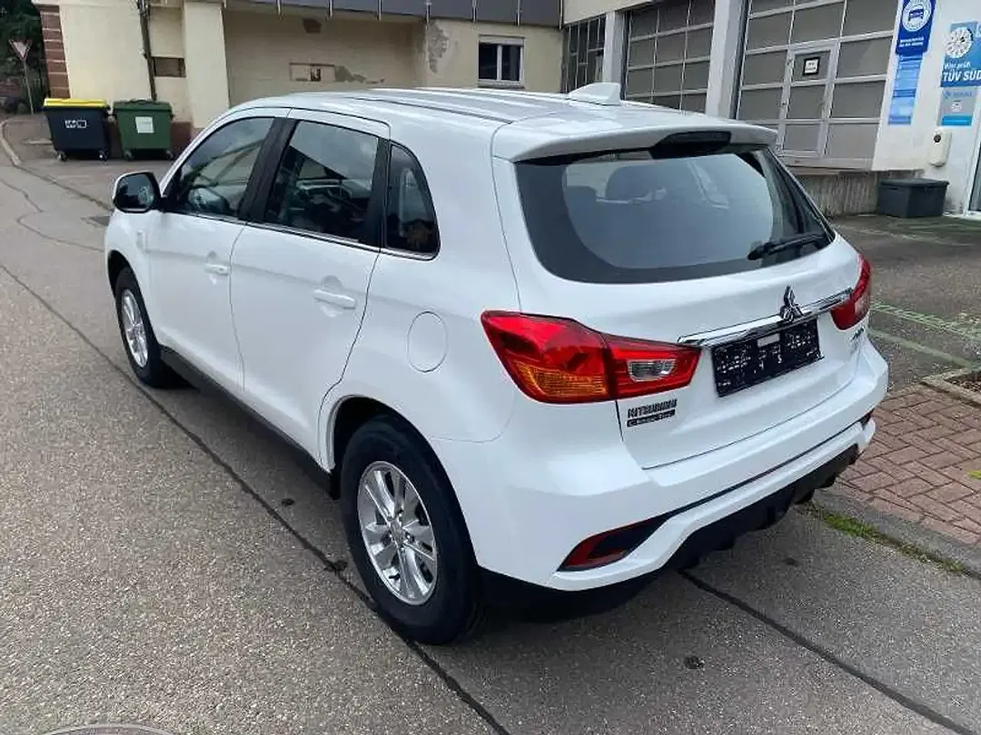 Mitsubishi ASX - Thumbnail 4