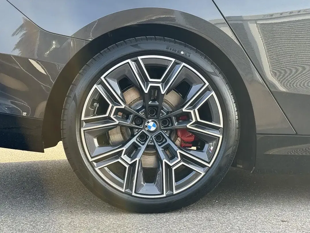 BMW 530 - Thumbnail 9