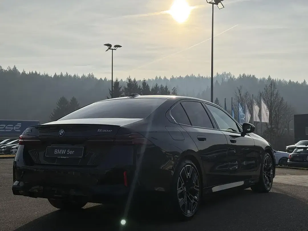 BMW 530 - Thumbnail 7