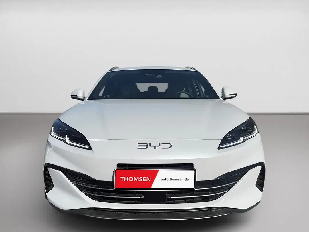 BYD Seal 6 - Thumbnail 2
