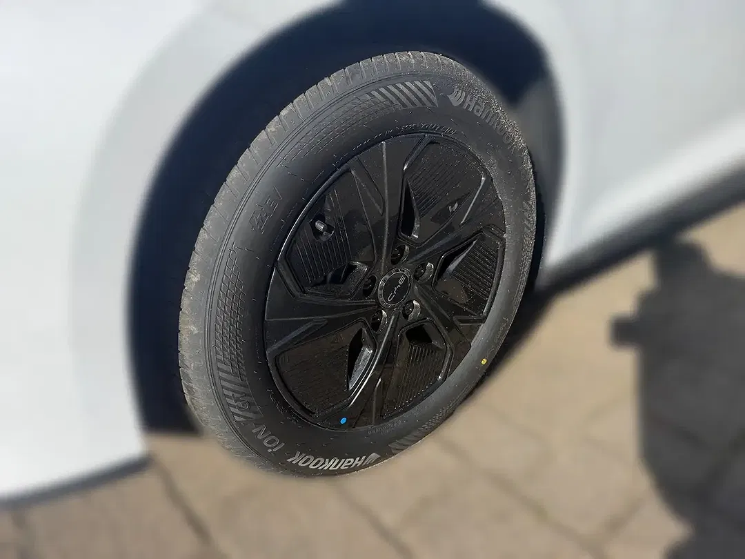 BYD Seal 6 - Thumbnail 7