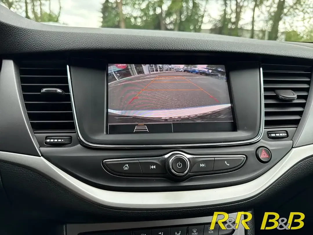 Opel Astra - Thumbnail 11