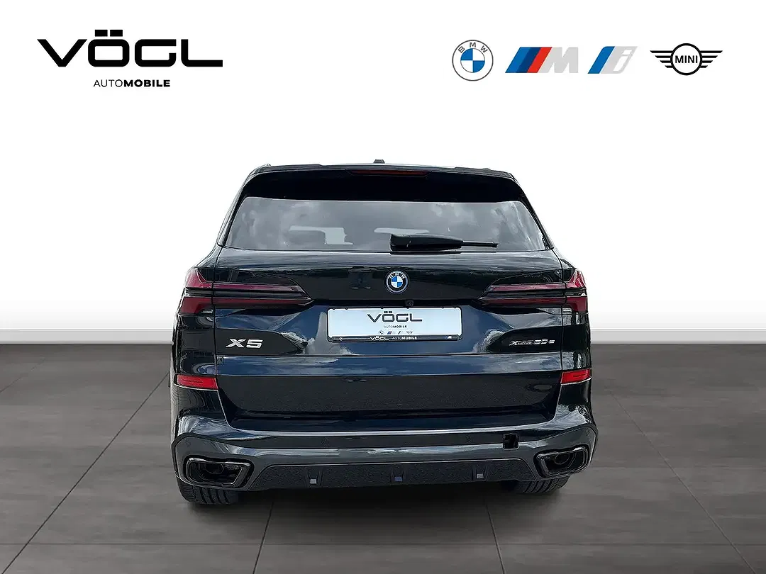BMW X5 - Thumbnail 3