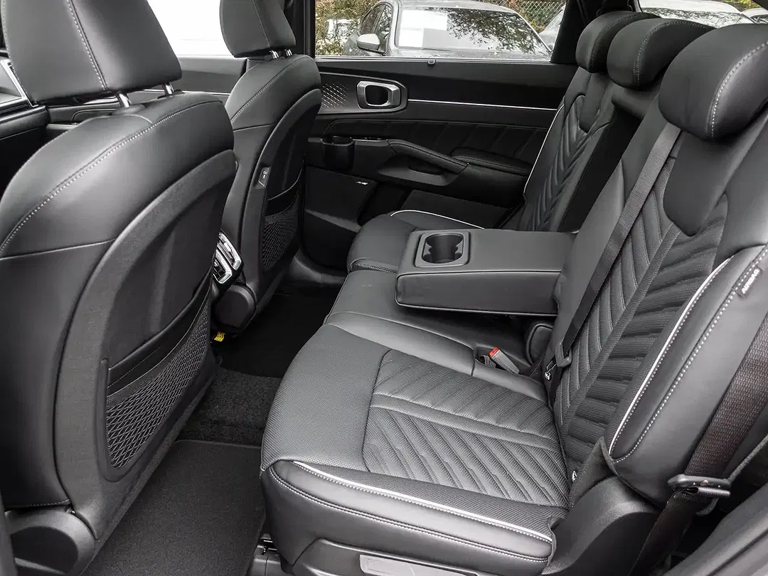 Kia Sorento - Thumbnail 14