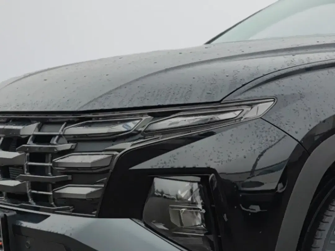 Hyundai TUCSON - Thumbnail 5